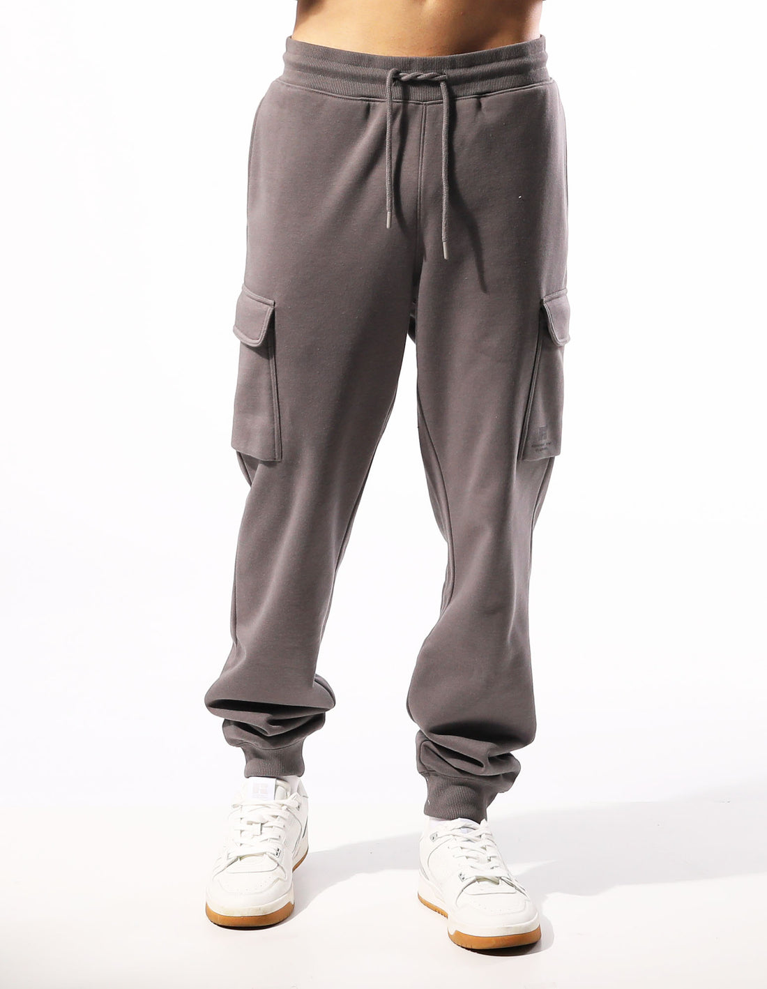 Russell Athletic Brooklyn Cargo Men Track pants Grey Brown | YKGLR-4526