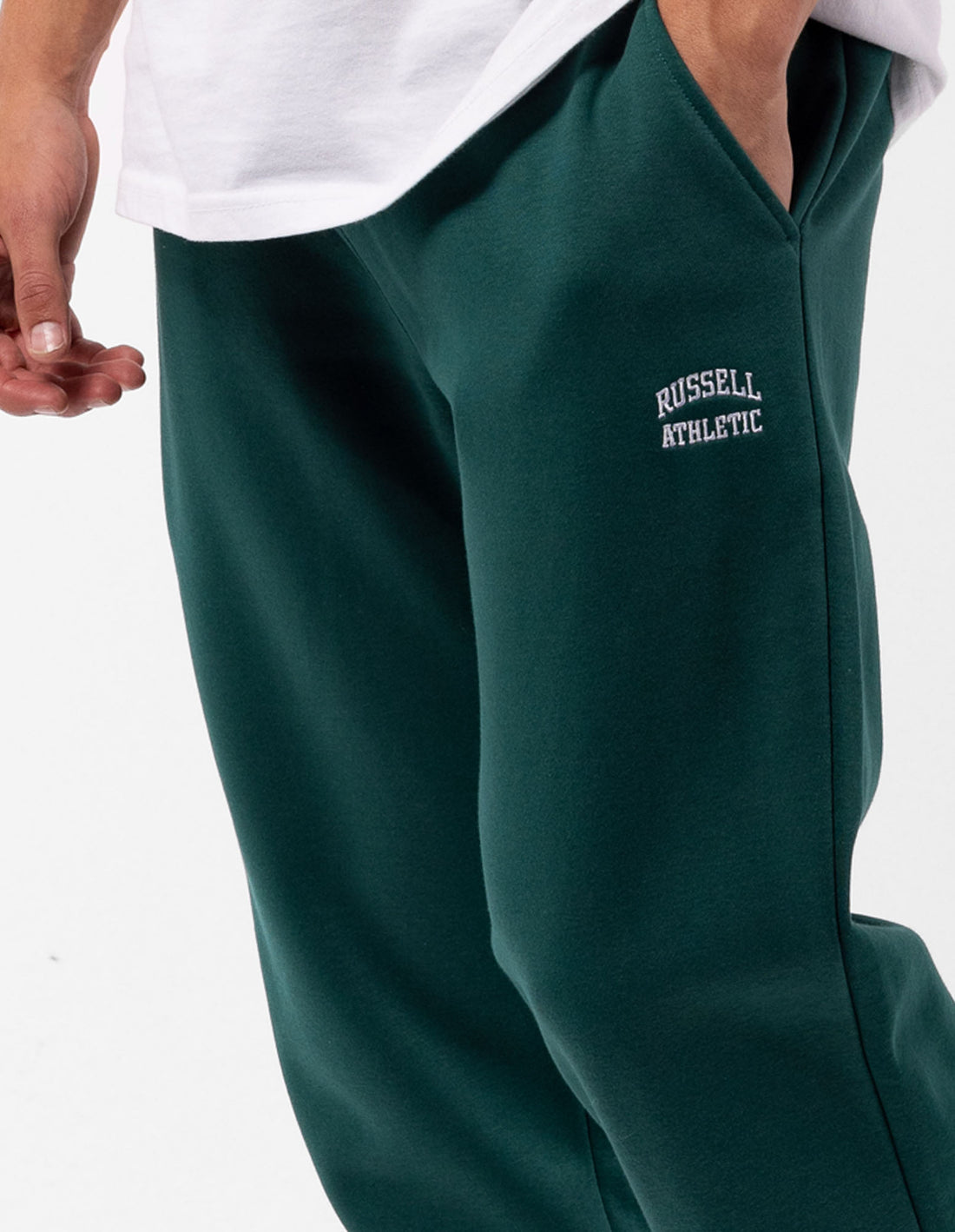 Russell Athletic Originals Small Arch Cuff Men Track pants Green | IWSQE-0581